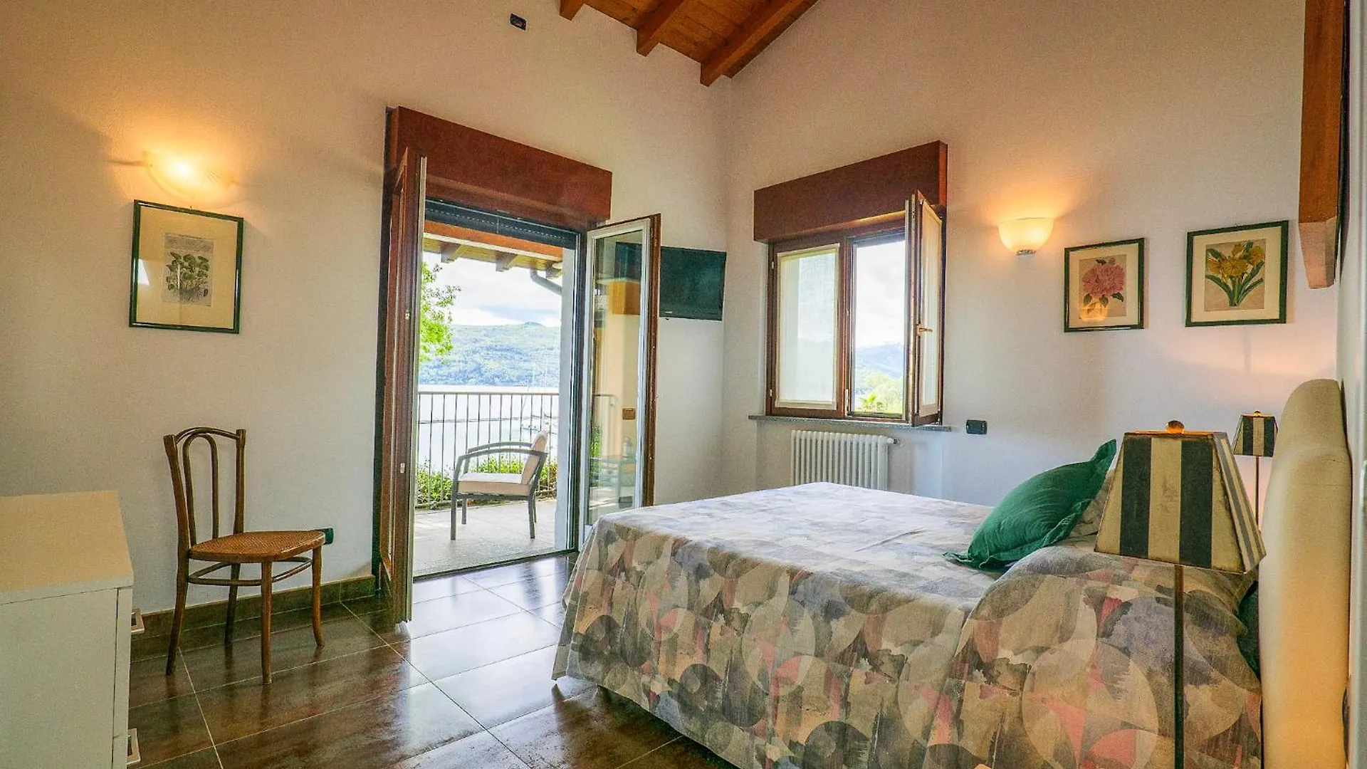 Tatil Evi Villa Mavica Monvalle İtalya