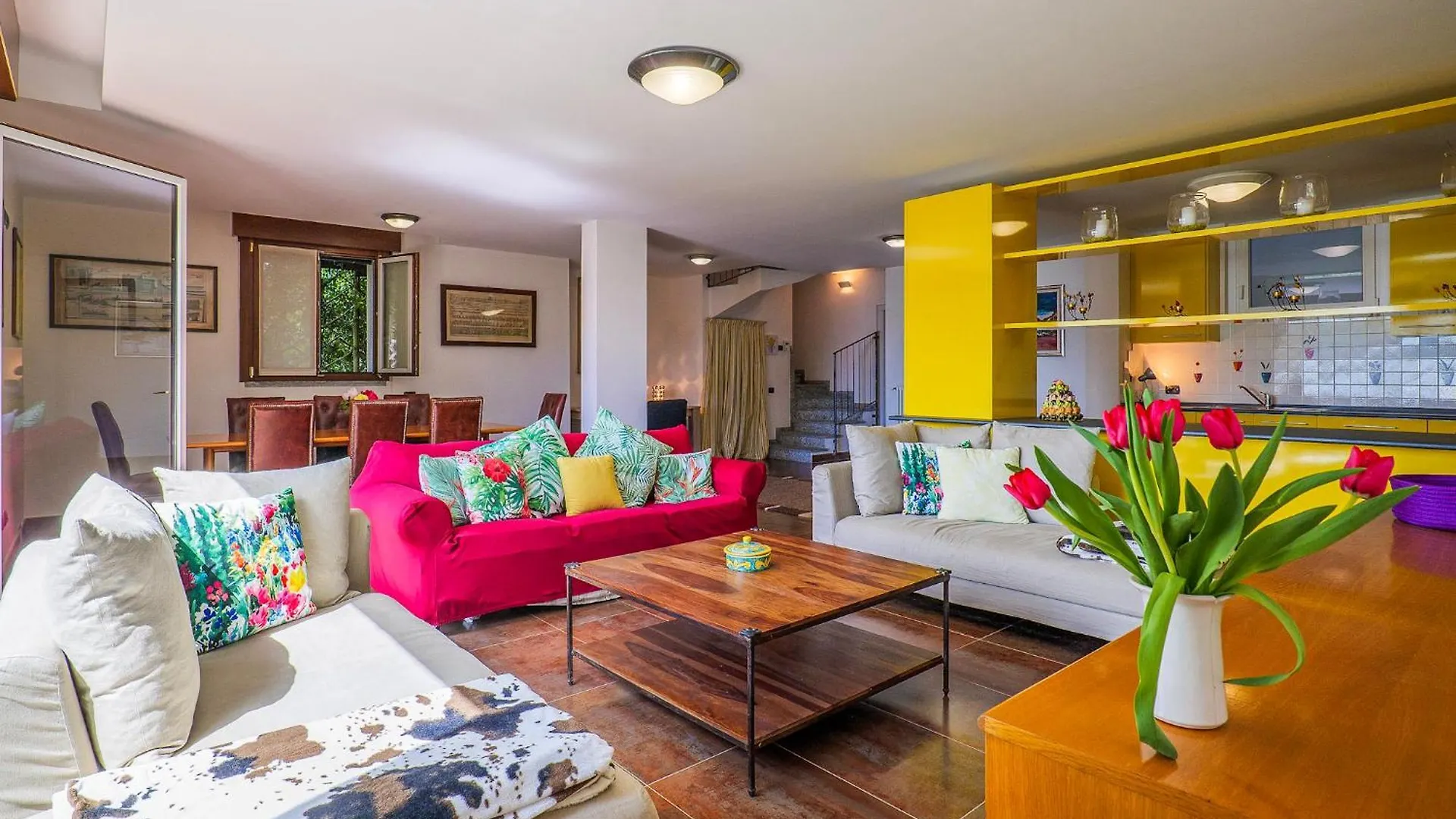 Villa Mavica Monvalle 0*,
