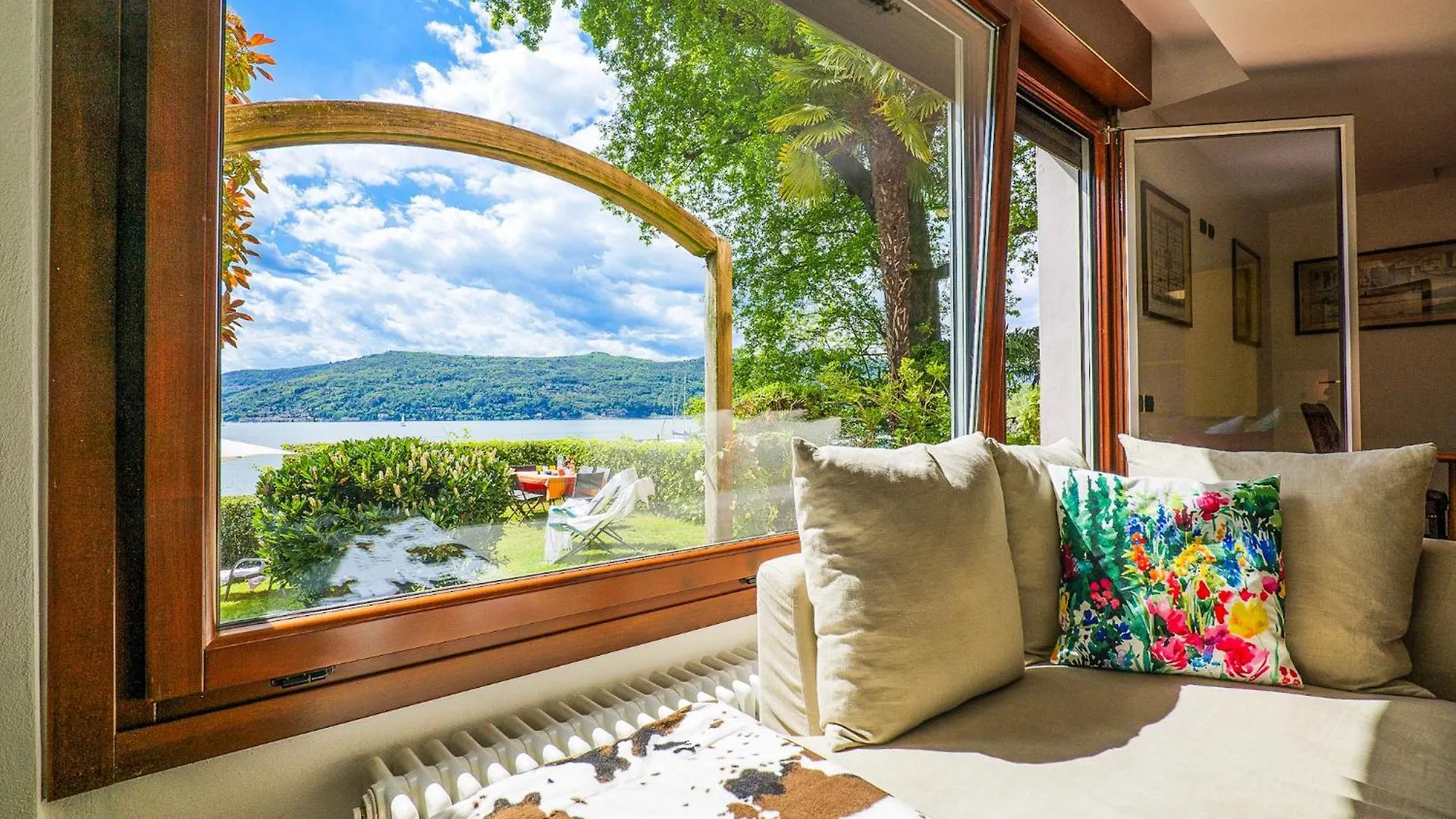 Villa Mavica Monvalle 0*,  İtalya